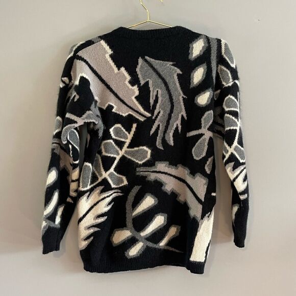 VTG Richard and Company Leaf Print Fuzzy Sweater || SZ L - Picture 3 of 8